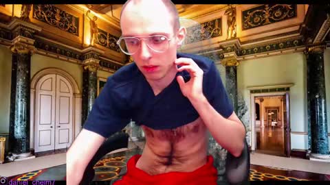 Snapshot of daniel9121 chatting on 03-11-25, 06:43 Daniel9121 online show from 03-11-25, 06:43