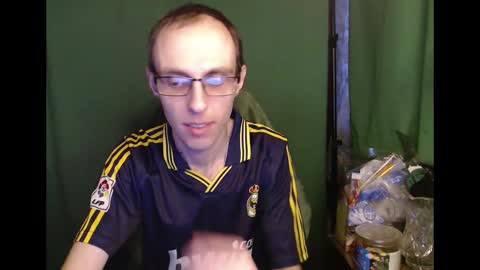 Snapshot of daniel9121 chatting on 02-21-26, 01:23 Daniel9121 online show from 02-21-26, 01:23