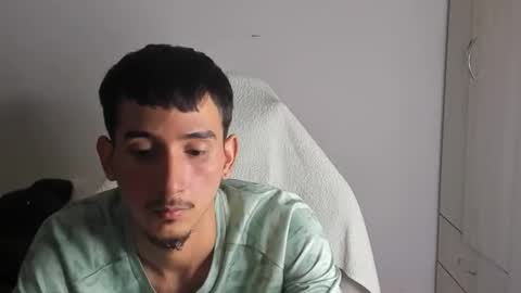 Snapshot of daniel_443 chatting on 11-25-25, 04:34 DANIEL online show from 11-25-25, 04:34