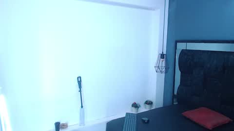 Snapshot of daniel_delux_ chatting on 09-27-25, 11:04 Daniel Delux online show from 09-27-25, 11:04