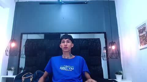 Snapshot of daniel_delux_ chatting on 10-01-25, 11:27 Daniel Delux online show from 10-01-25, 11:27