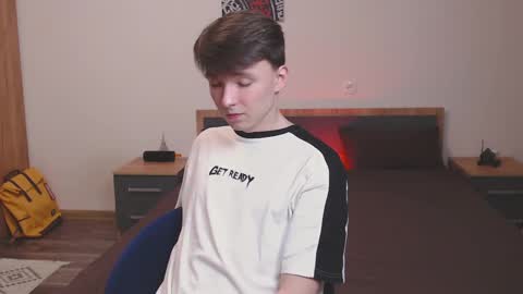 Snapshot of daniel_isaak chatting on 03-01-25, 10:31 Daniel Jerry online show from 03-01-25, 10:31