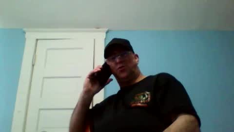 Snapshot of daniel_lbc chatting on 01-08-26, 05:04 Daniel online show from 01-08-26, 05:04