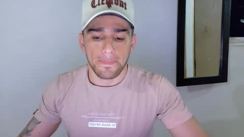 Snapshot of daniel_ova chatting on 11-21-25, 02:32 Sexy Dani online show from 11-21-25, 02:32