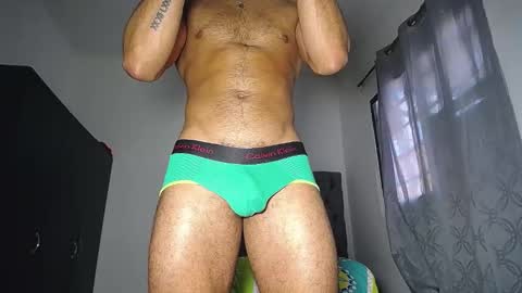 Daniel Sherlock online show from 12-12-24, 01:06