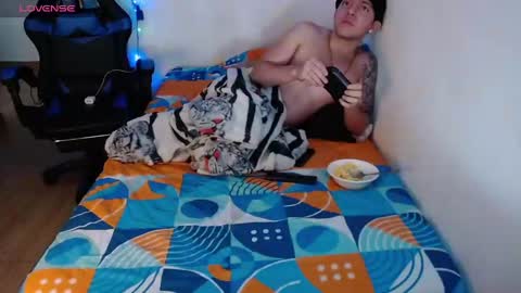 Daniel online show from 12-22-24, 09:33