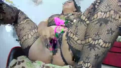 Snapshot of daniela_0514 chatting on 02-18-26, 09:16 daniela online show from 02-18-26, 09:16