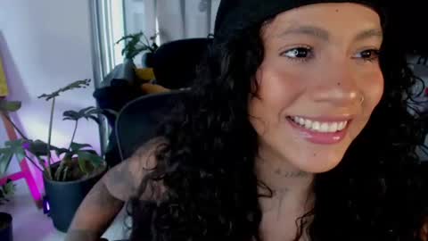 daniela_arenas online show from 07-10-26, 09:17