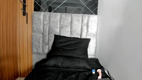 Daniela online show from 12-23-24, 09:29