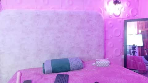 Daniela online show from 10-13-25, 11:16