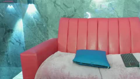 Daniela online show from 11-06-25, 10:21