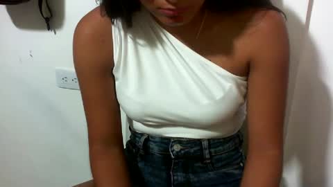 danielaa_foxx online show from 09-30-25, 12:26
