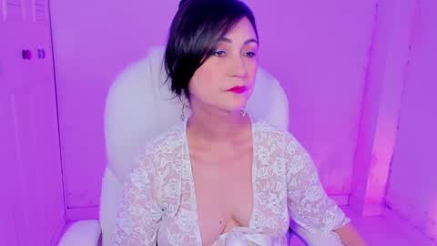 Daniela online show from 01-14-25, 04:47