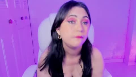 Daniela online show from 01-21-25, 09:35