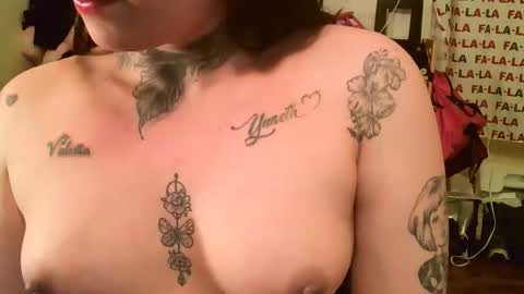 Snapshot of danielatrans662135 chatting on 03-02-26, 06:59 DANIELA online show from 03-02-26, 06:59