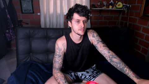 Snapshot of daniele_bunny chatting on 12-04-24, 05:22 Daniele Bunny online show from 12-04-24, 05:22