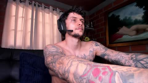Snapshot of daniele_bunny chatting on 12-13-24, 06:27 Daniele Bunny online show from 12-13-24, 06:27