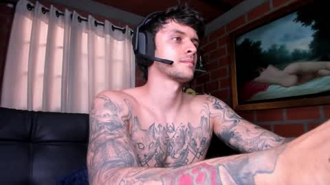 Snapshot of daniele_bunny chatting on 12-20-24, 04:57 Daniele Bunny online show from 12-20-24, 04:57