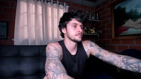 Snapshot of daniele_bunny chatting on 01-10-25, 06:38 Daniele Bunny online show from 01-10-25, 06:38