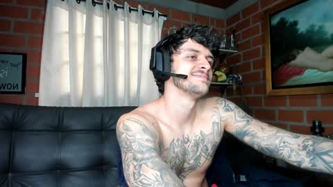 Snapshot of daniele_bunny chatting on 01-11-25, 07:27 Daniele Bunny online show from 01-11-25, 07:27