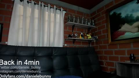 Snapshot of daniele_bunny chatting on 01-11-25, 10:29 Daniele Bunny online show from 01-11-25, 10:29