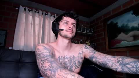 Snapshot of daniele_bunny chatting on 01-13-25, 05:55 Daniele Bunny online show from 01-13-25, 05:55