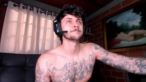 Snapshot of daniele_bunny chatting on 01-20-25, 05:06 Daniele Bunny online show from 01-20-25, 05:06