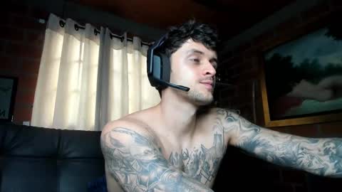 Snapshot of daniele_bunny chatting on 02-11-25, 05:29 Daniele Bunny online show from 02-11-25, 05:29