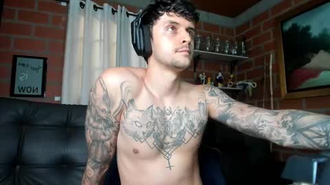 Snapshot of daniele_bunny chatting on 02-12-25, 08:40 Daniele Bunny online show from 02-12-25, 08:40