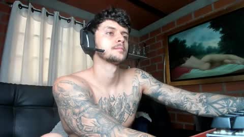 Snapshot of daniele_bunny chatting on 03-01-25, 05:38 Daniele Bunny online show from 03-01-25, 05:38