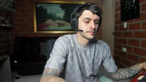 Snapshot of daniele_bunny chatting on 10-14-25, 04:52 Daniele Bunny online show from 10-14-25, 04:52