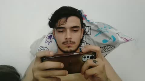 Snapshot of danielhot17 chatting on 01-03-25, 08:43 DANIEL online show from 01-03-25, 08:43