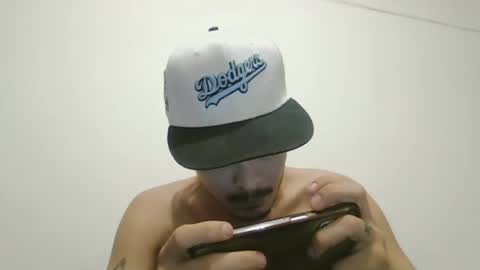 Snapshot of danielhot17 chatting on 01-19-25, 09:11 DANIEL online show from 01-19-25, 09:11