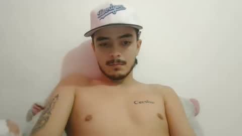 Snapshot of danielhot17 chatting on 01-23-25, 05:10 DANIEL online show from 01-23-25, 05:10