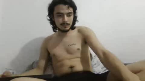 Snapshot of danielhot17 chatting on 09-22-25, 04:47 DANIEL online show from 09-22-25, 04:47