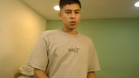 Snapshot of danielitopapii chatting on 07-01-26, 01:40 danielitopapii online show from 07-01-26, 01:40
