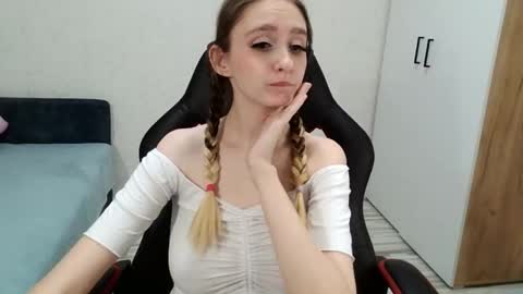 Daniella Martin online show from 12-04-24, 03:37