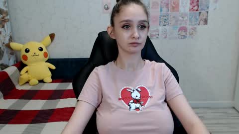 Snapshot of daniella_martin chatting on 05-21-26, 12:50 Daniella Martin online show from 05-21-26, 12:50