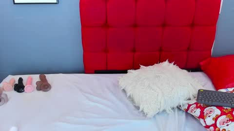 Snapshot of daniella_wild chatting on 12-03-24, 05:45 daniella online show from 12-03-24, 05:45