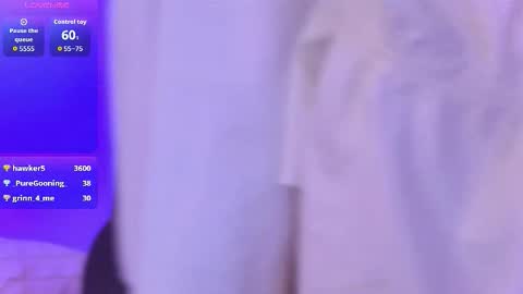 Snapshot of danielle_eddwards chatting on 02-11-26, 02:44 danielle_eddwards online show from 02-11-26, 02:44