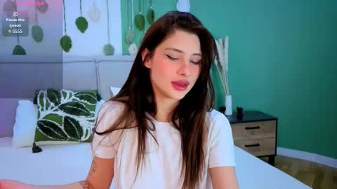 Snapshot of danielle_eddwards chatting on 02-19-26, 03:08 danielle_eddwards online show from 02-19-26, 03:08