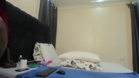 danielle_rock online show from 02-20-25, 10:26