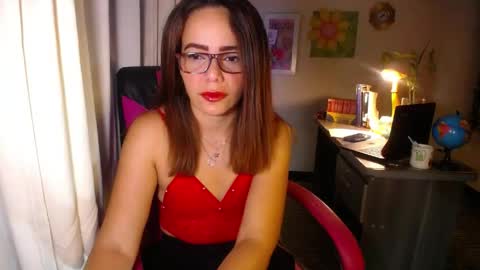 Snapshot of danielle_rose_ chatting on 05-24-26, 04:34 Angie online show from 05-24-26, 04:34