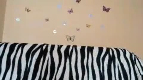 Snapshot of daniellevaulet chatting on 06-24-26, 07:07 Mia online show from 06-24-26, 07:07
