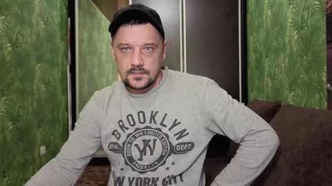 DanieloCool online show from 09-17-25, 12:07