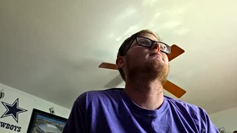 Snapshot of danielp_mod_cb chatting on 10-27-25, 06:56 Daniel y. online show from 10-27-25, 06:56