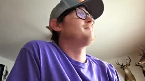 Snapshot of danielp_mod_cb chatting on 02-02-26, 09:46 Daniel y. online show from 02-02-26, 09:46