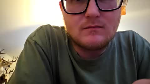 Snapshot of danielp_mod_cb chatting on 04-07-26, 10:31 Daniel y. online show from 04-07-26, 10:31