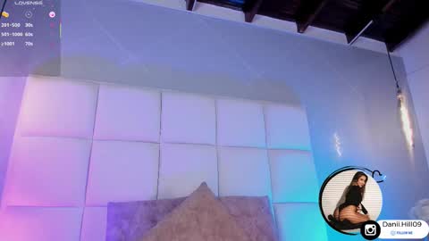 Danii  online show from 11-22-25, 04:55