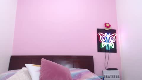 K A R O L online show from 02-27-25, 09:36